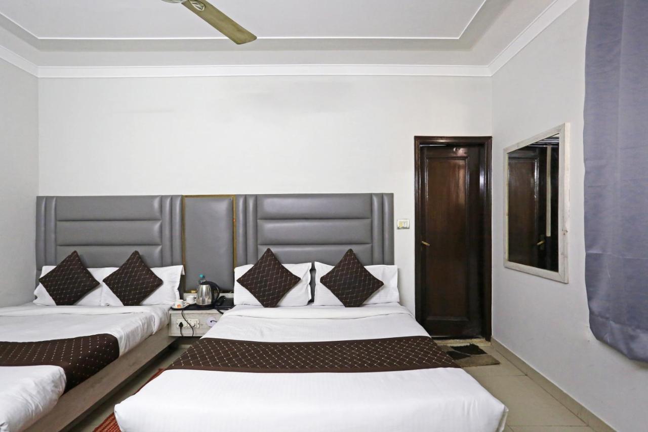 Hotel Ratandeep International At Railway Station New Delhi