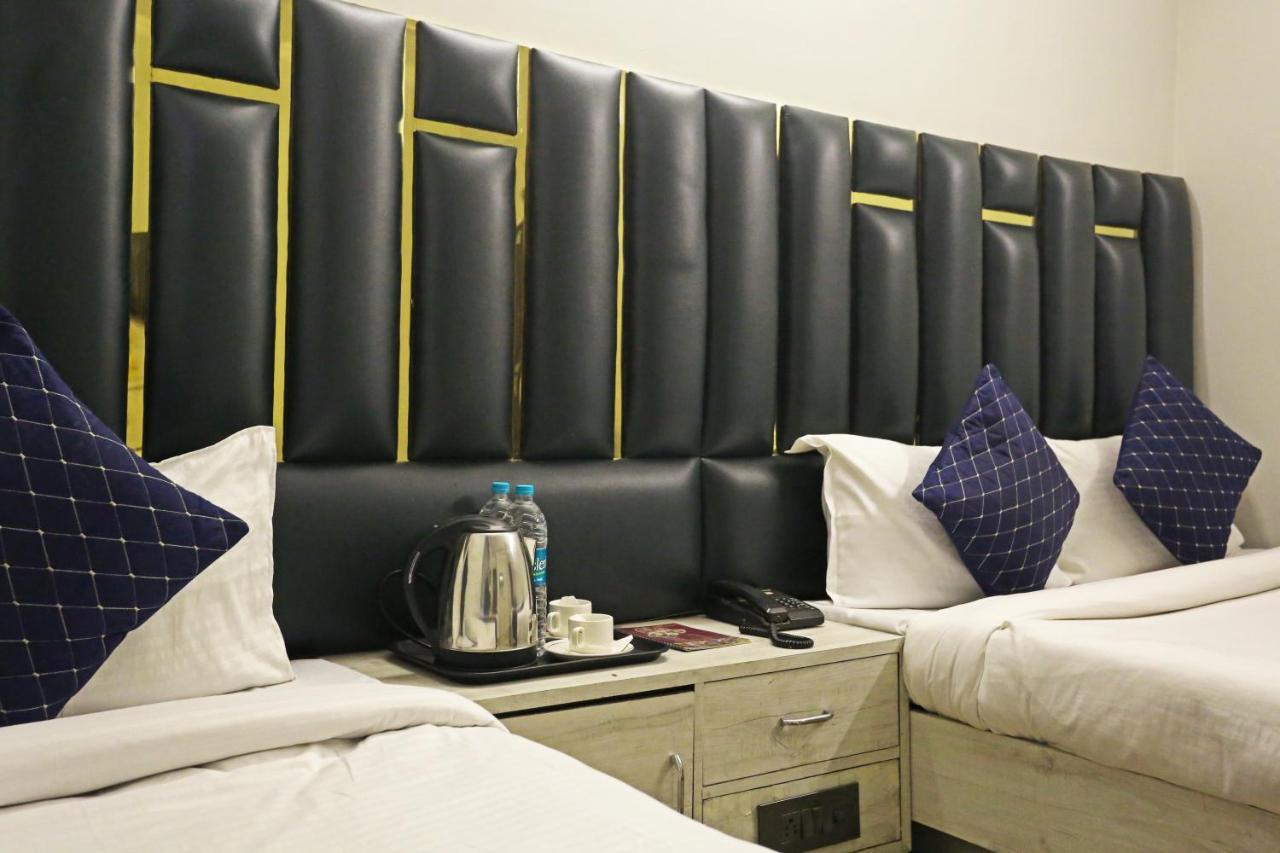 Hotel Ratandeep International At Railway Station New Delhi