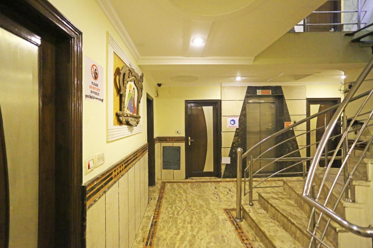 Hotel Ratandeep International At Railway Station 3*
