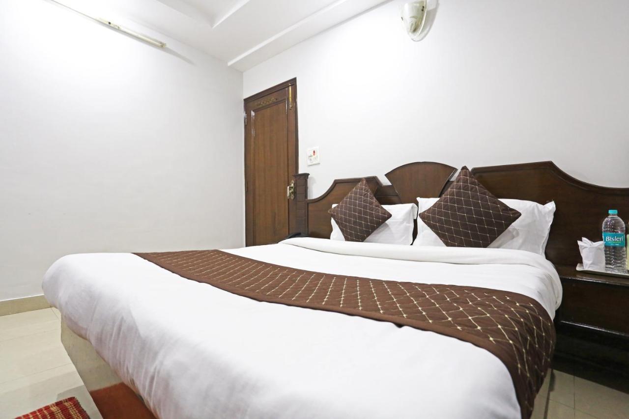 Hotel Ratandeep International At Railway Station New Delhi