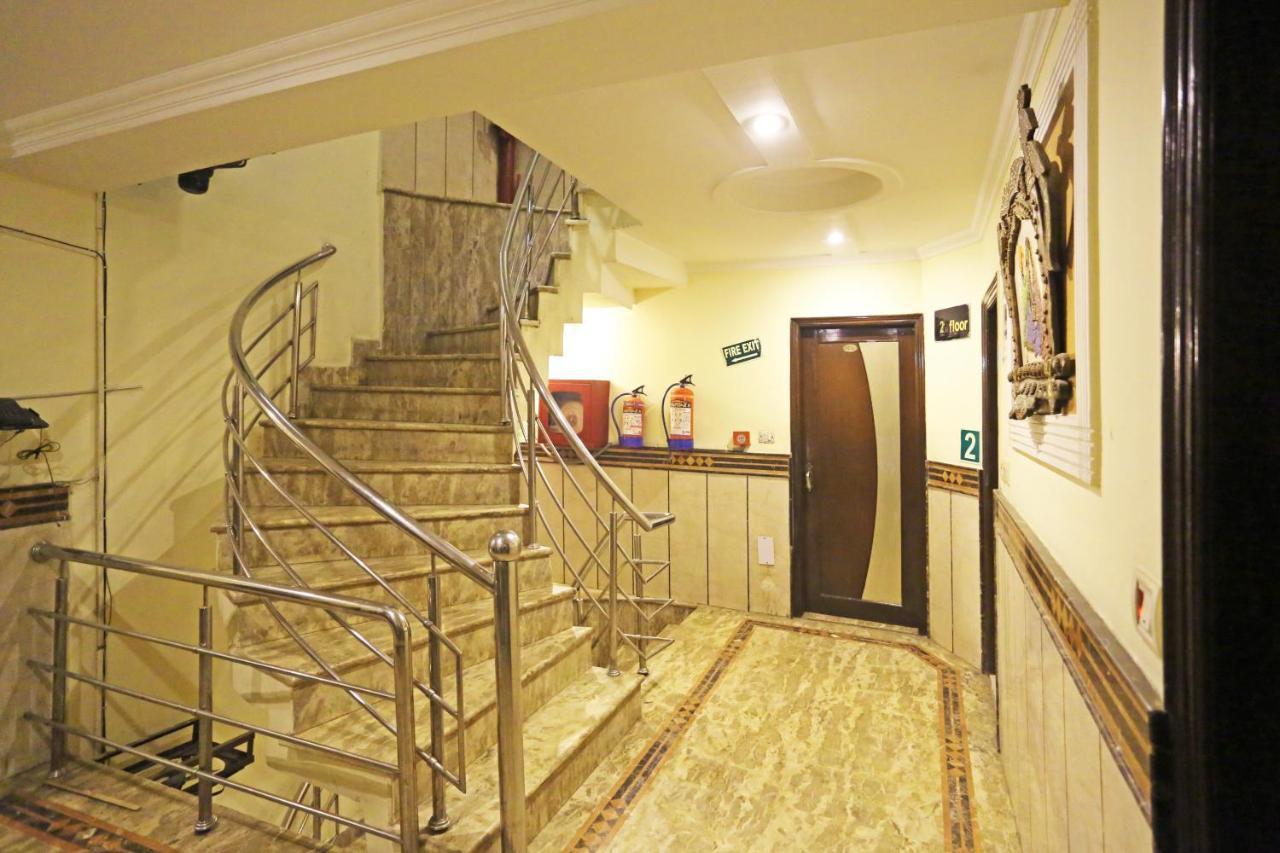 Ratandeep International At Railway Station Hotel
