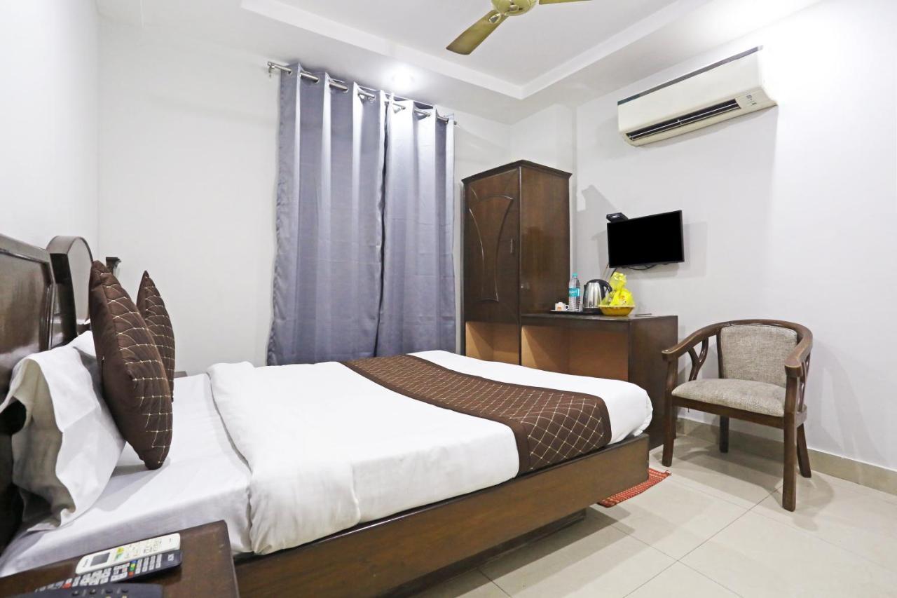 Ratandeep International At Railway Station Hotel 3*