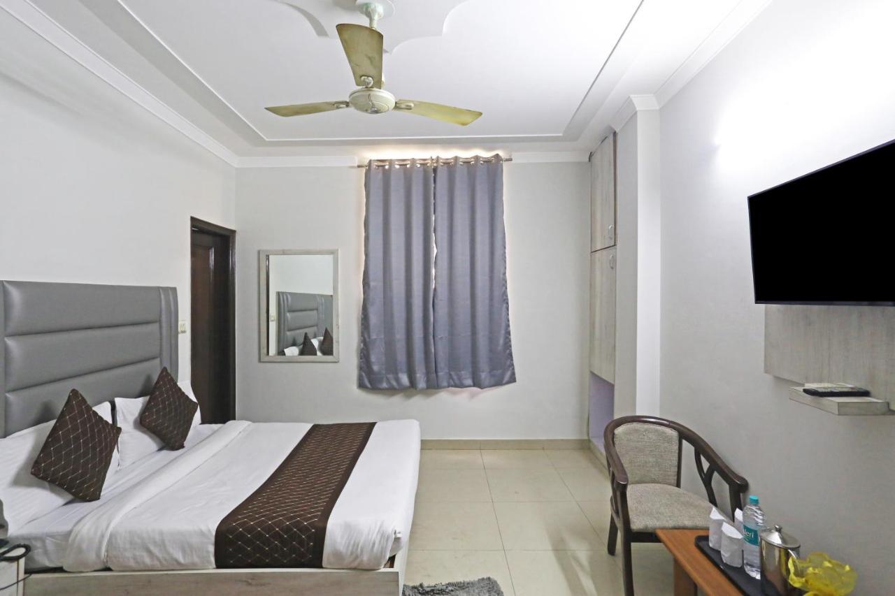 Hotel Ratandeep International At Railway Station