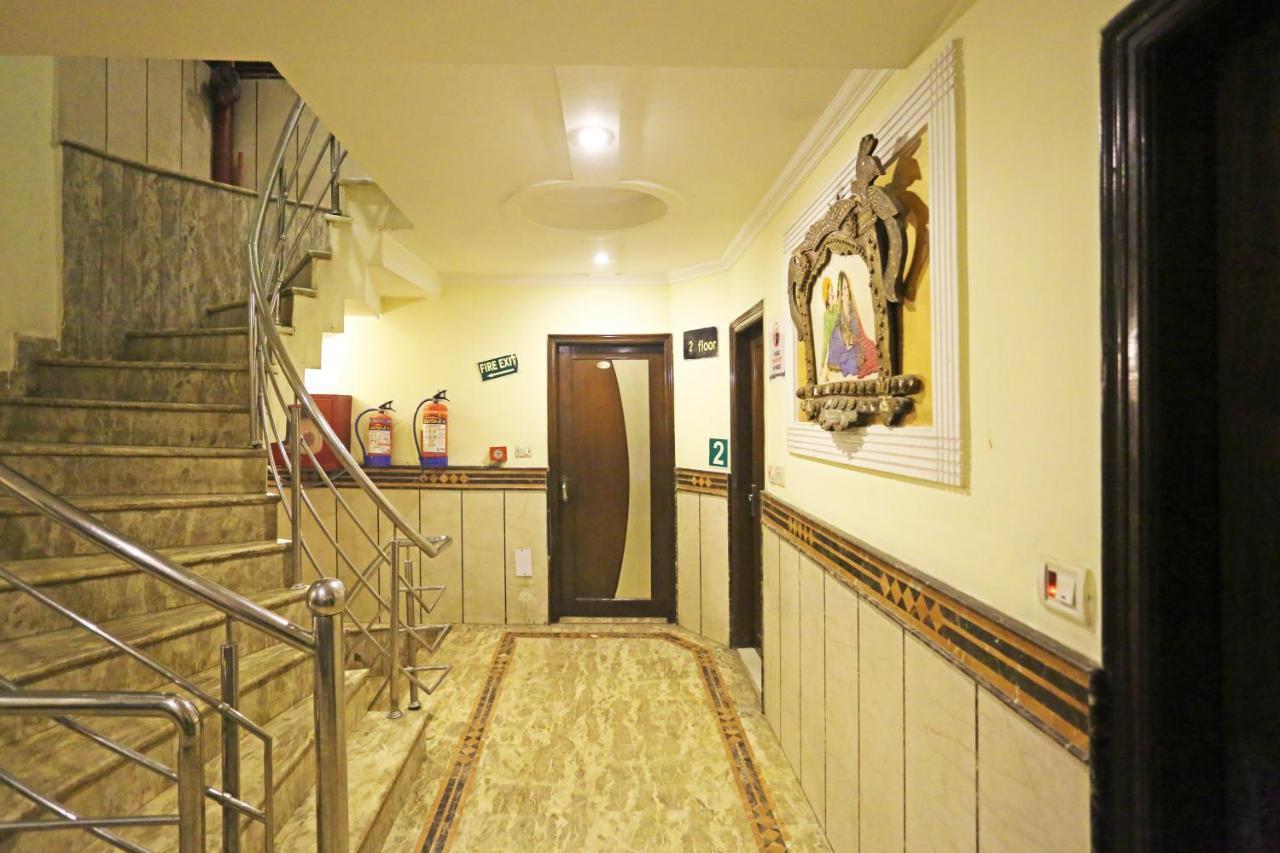 Ratandeep International At Railway Station Hotel New Delhi