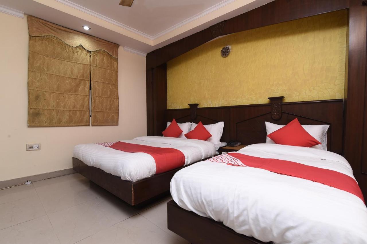 Ratandeep International At Railway Station Hotel New Delhi